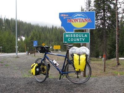 Entering into Montana... and into Mountain time zone...